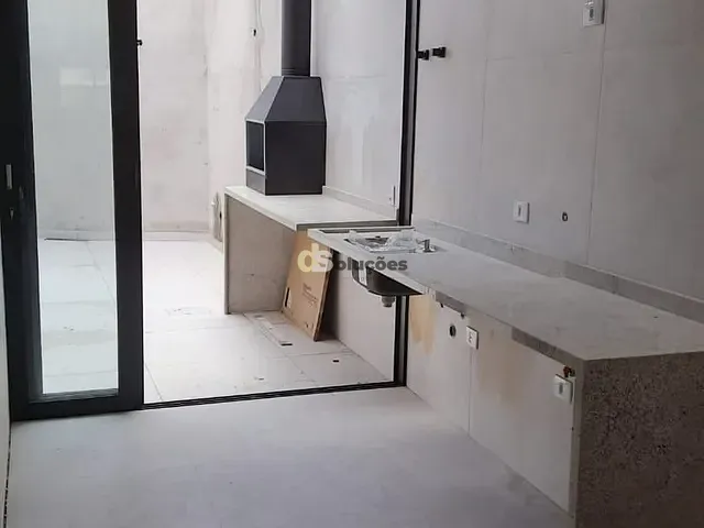 Sobrado 3 quartos e 2 banheiros, à venda, no bairro Jardim Cidália em São Paulo