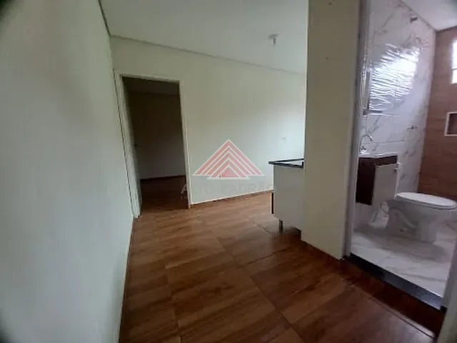 Sobrado com 300m² 6 quartos e 4 banheiros, à venda, no bairro Jardim Paranavaí em Mauá