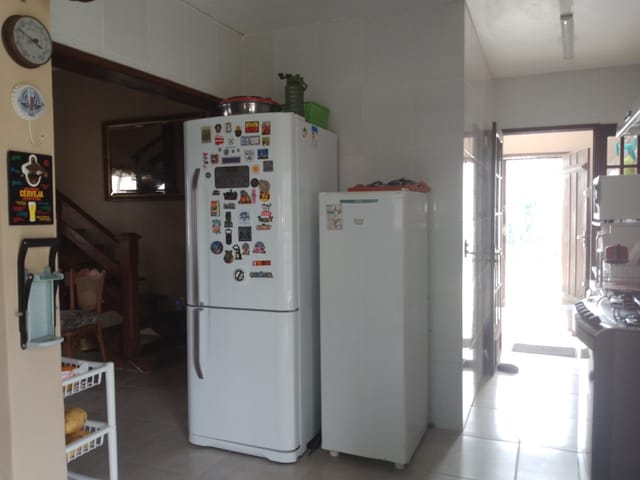 Casa com 866m² 3 quartos e 4 banheiros, à venda, no bairro Laranjal em Pelotas