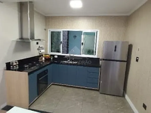 Sobrado com 125m² 3 quartos e 5 banheiros, à venda, no bairro Jardim Santa Lídia em Mauá