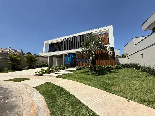 Sobrado com 579m² 4 quartos e 6 banheiros, à venda, no bairro Vila dos Pinheiros em Indaiatuba