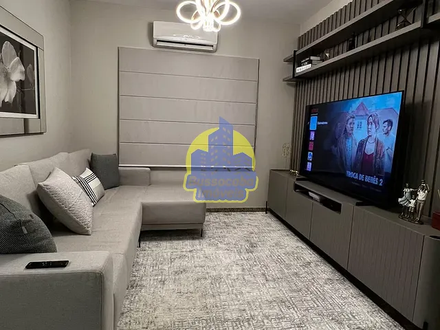 Sobrado com 180m² 4 quartos e 2 banheiros, à venda, no bairro Liberdade em São Paulo