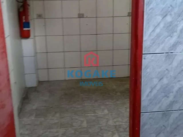 Sobrado com 300m² 3 quartos e 2 banheiros, à venda, no bairro Jardim América em São José dos Campos