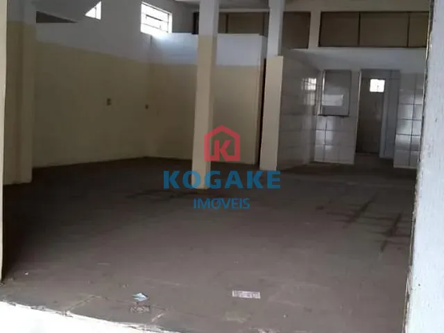 Sobrado com 300m² 3 quartos e 2 banheiros, à venda, no bairro Jardim América em São José dos Campos