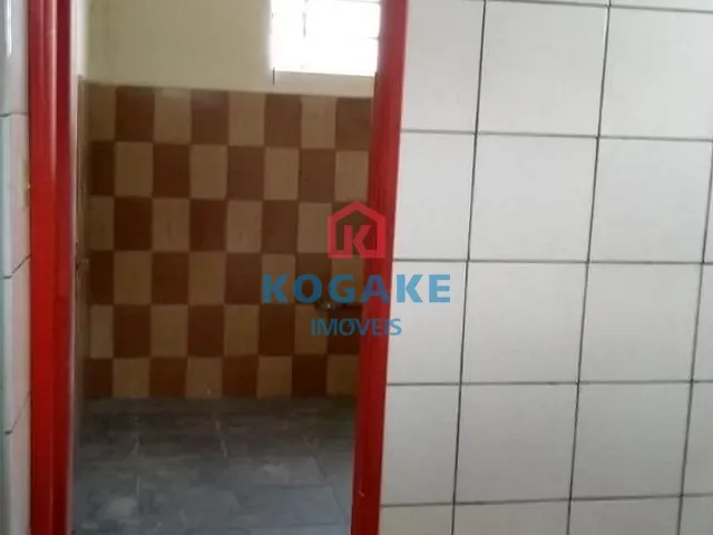 Sobrado com 300m² 3 quartos e 2 banheiros, à venda, no bairro Jardim América em São José dos Campos