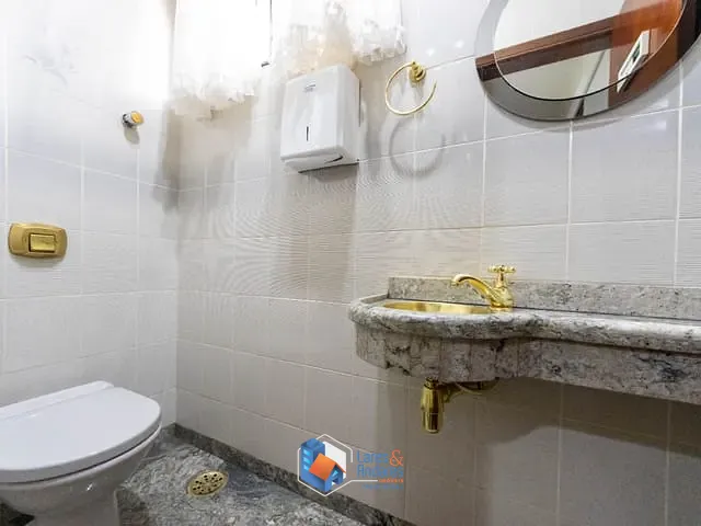 Sobrado com 443m² 4 quartos e 6 banheiros, à venda, no bairro Sorocabano em Jaboticabal