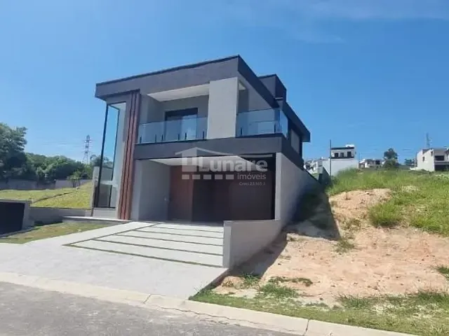 Sobrado com 360m² 3 quartos e 4 banheiros, à venda, no bairro Cézar de Souza em Mogi das Cruzes