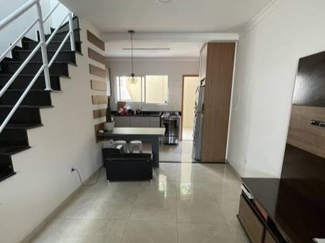 Foto do Sobrado - Sobrado para venda em Vila Isa com 3 quartos, sendo 1 suíte, 94m² | Lares e Andares Imóveis