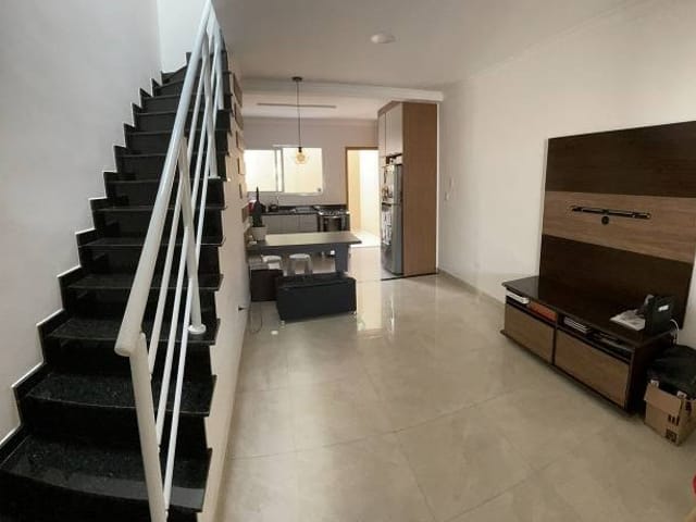 Foto do Sobrado - Sobrado para venda em Vila Isa com 3 quartos, sendo 1 suíte, 94m² | Lares e Andares Imóveis