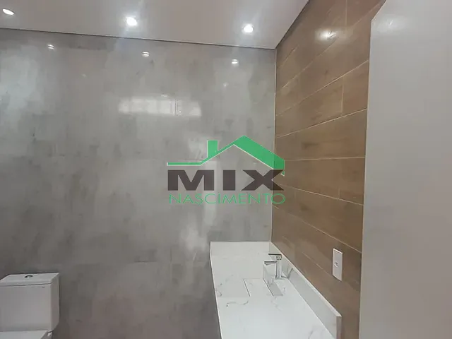 Sobrado com 250m² 3 quartos e 3 banheiros, à venda, no bairro Vila Monumento em São Paulo