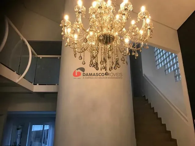 Sobrado com 360m², à venda, no bairro Jardim São Caetano em São Caetano do Sul