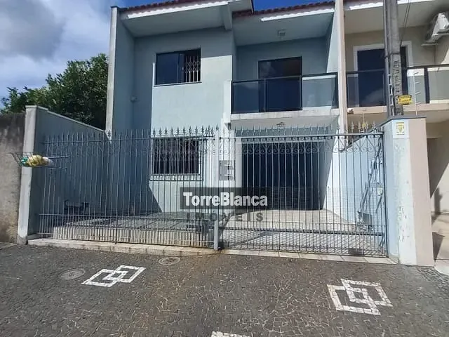 Sobrado com 124m² 3 quartos e 3 banheiros, à venda, no bairro Órfãs em Ponta Grossa