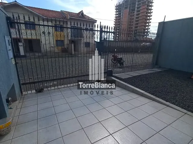 Sobrado com 124m² 3 quartos e 3 banheiros, à venda, no bairro Órfãs em Ponta Grossa