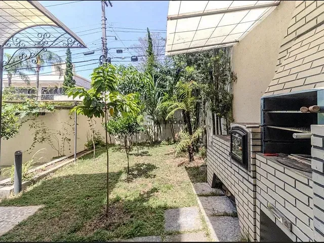 Sobrado 3 quartos e 2 banheiros, à venda, no bairro Pacaembu em São Paulo