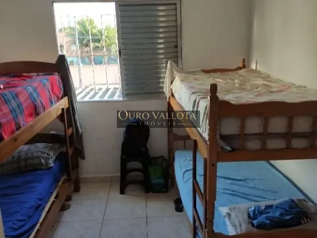 Sobrado com 250m² 2 quartos e 3 banheiros, à venda, no bairro Vila Assunção em Praia Grande