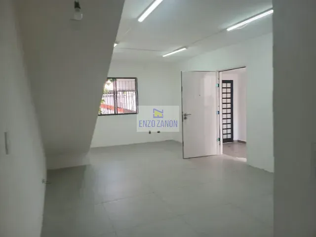 Sobrado com 130m² 4 quartos e 3 banheiros, à venda, no bairro Nova Petrópolis em São Bernardo do Campo