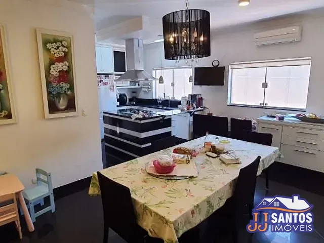 Sobrado com 200m² 3 quartos e 2 banheiros, à venda, no bairro Mooca em São Paulo