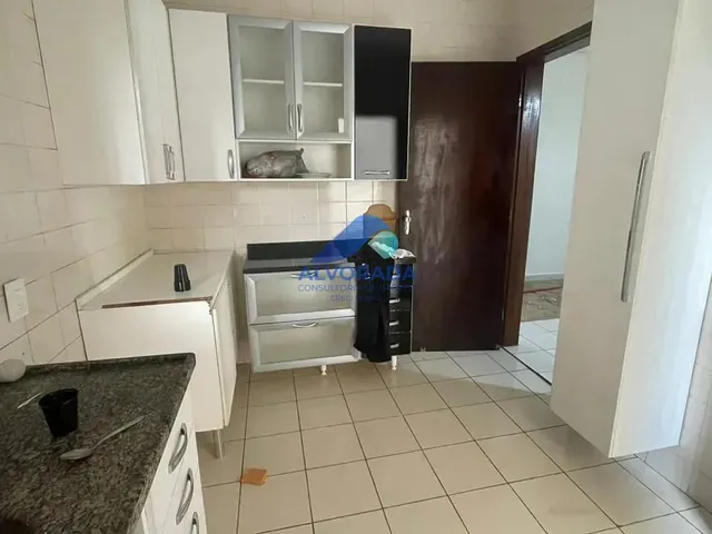 Sobrado com 10m² 3 quartos e 3 banheiros, para alugar, no bairro Jardim das Indústrias em São José Dos Campos