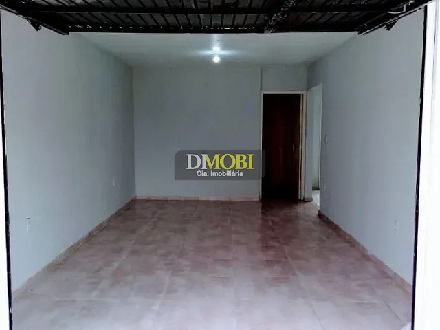 Sobrado com 325m² 2 quartos e 2 banheiros, à venda, no bairro Dona Mercedes em Gravataí