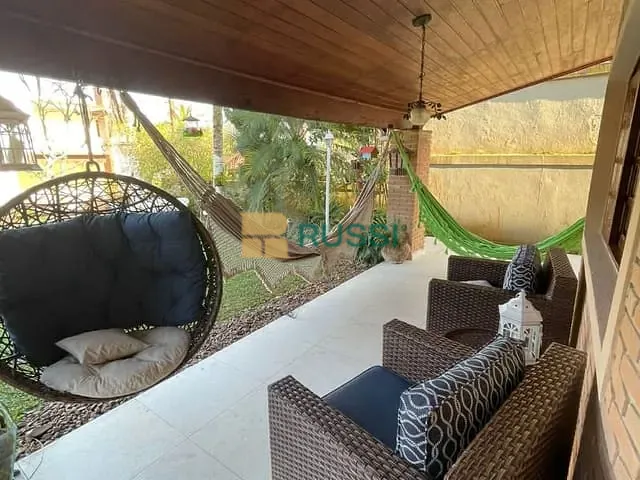 Sobrado com 600m² 7 quartos e 5 banheiros, à venda, no bairro Lagoinha em Ubatuba