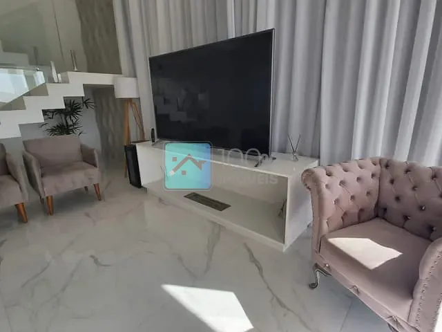 Sobrado com 460m² 3 quartos e 4 banheiros, à venda, no bairro Alphaville em Santana de Parnaíba