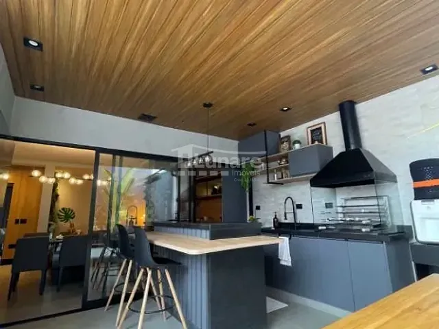 Sobrado com 286m² 3 quartos e 3 banheiros, à venda, no bairro Cézar de Souza em Mogi das Cruzes