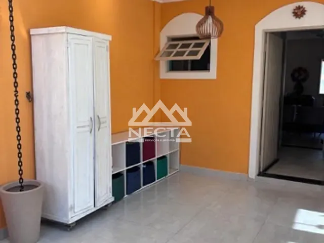 Sobrado com 175m² 3 quartos e 2 banheiros, à venda, no bairro Capricórnio I em Caraguatatuba
