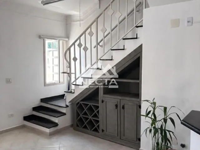 Sobrado com 175m² 3 quartos e 2 banheiros, à venda, no bairro Capricórnio I em Caraguatatuba