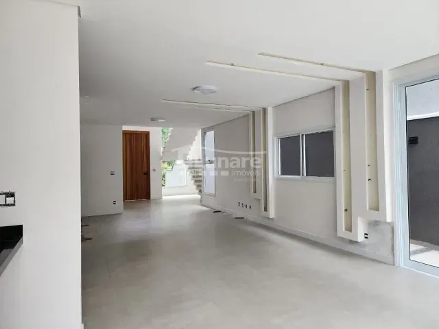 Sobrado com 315m² 3 quartos e 5 banheiros, à venda, no bairro Vila Moraes em Mogi das Cruzes