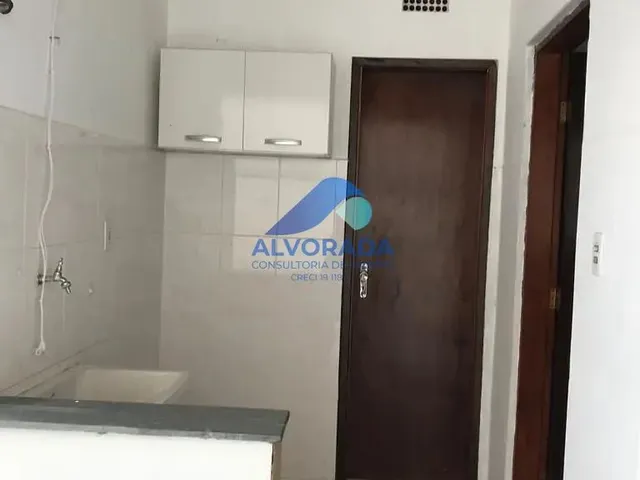 Sobrado com 10m² 3 quartos e 2 banheiros, para alugar, no bairro Jardim das Indústrias em São José Dos Campos