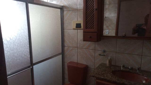 Casa com 182m² 4 quartos e 3 banheiros, à venda, no bairro Areal em Pelotas