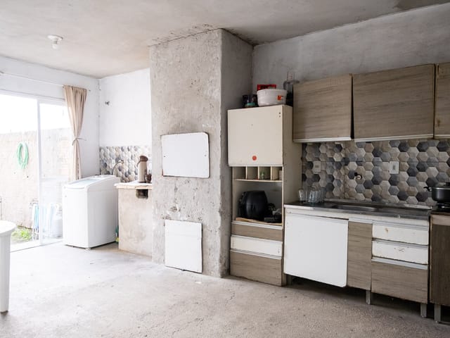 Casa com 175m² 4 quartos e 2 banheiros, à venda, no bairro Areal em Pelotas