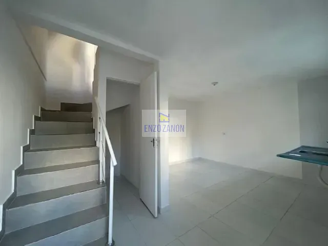 Sobrado com 100m² 2 quartos e 1 banheiro, à venda, no bairro Nova Petrópolis em São Bernardo do Campo