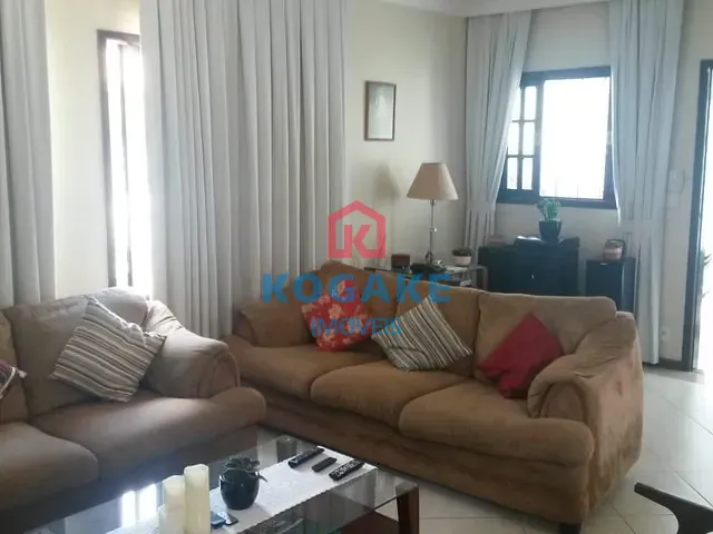 Sobrado com 250m² 5 quartos e 4 banheiros, à venda, no bairro Vila Betânia em São José dos Campos