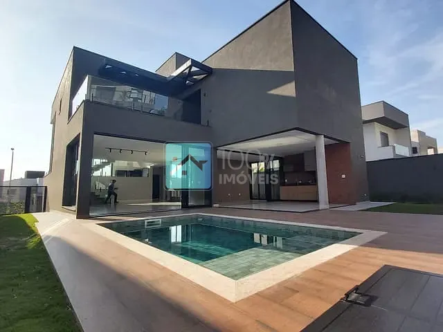 Sobrado com 450m² 4 quartos e 5 banheiros, à venda, no bairro Condomínio Residencial Alphaville II em São José dos Campos