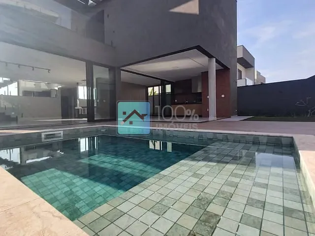 Sobrado com 450m² 4 quartos e 5 banheiros, à venda, no bairro Condomínio Residencial Alphaville II em São José dos Campos