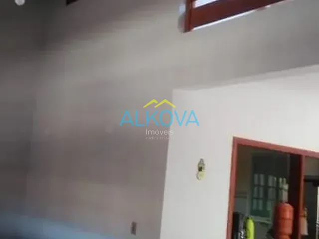 Sobrado com 250m² 4 quartos e 4 banheiros, à venda ou para alugar, no bairro Jardim das Indústrias em São José dos Campos