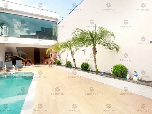 Sobrado com 228m² 2 quartos e 1 banheiro, para alugar, no bairro Vila Emílio em Mauá