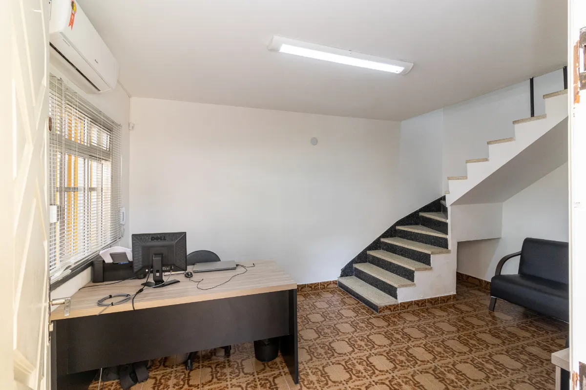 Sobrado para venda em Parque São Luís com 3 quartos, 148m²