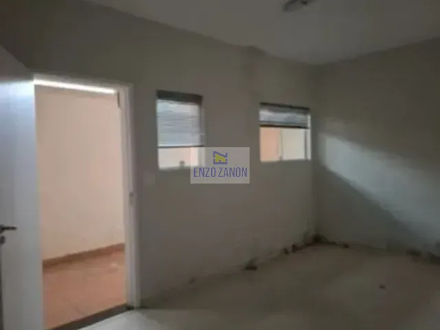 Sobrado com 200m² 6 quartos e 6 banheiros, à venda ou para alugar, no bairro Nova Petrópolis em São Bernardo do Campo