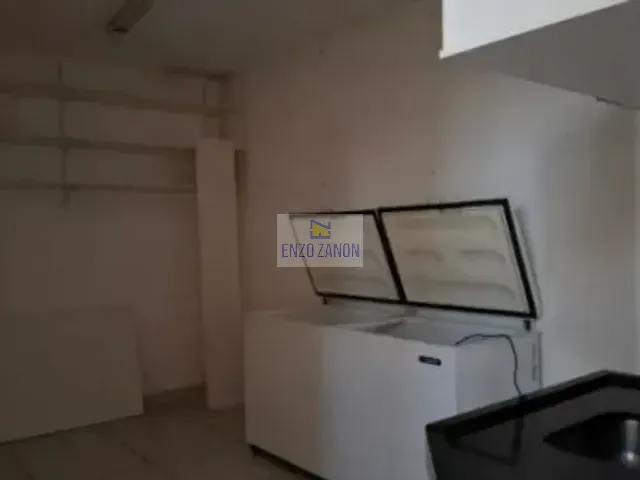 Sobrado com 200m² 6 quartos e 6 banheiros, à venda ou para alugar, no bairro Nova Petrópolis em São Bernardo do Campo