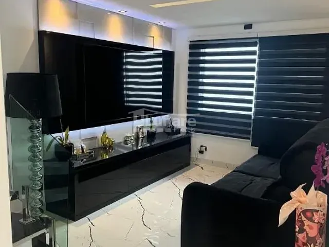 Sobrado 3 quartos e 2 banheiros, à venda, no bairro Centro em Mogi das Cruzes