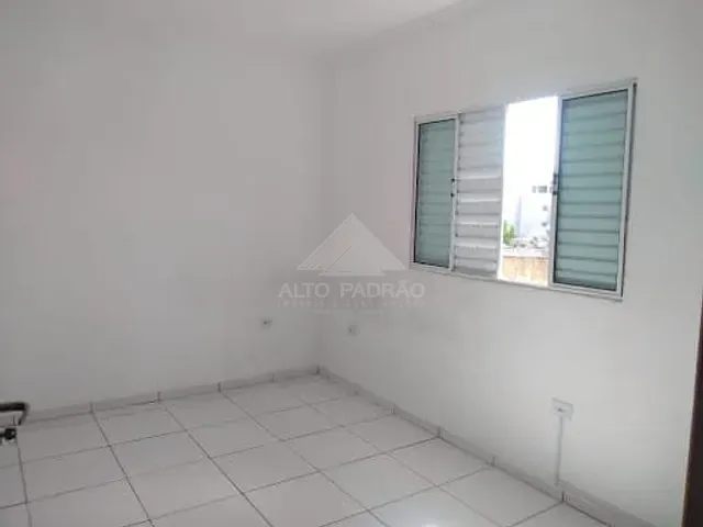 Sobrado com 50m² 2 quartos e 1 banheiro, à venda, no bairro Vila Guarani em Mauá