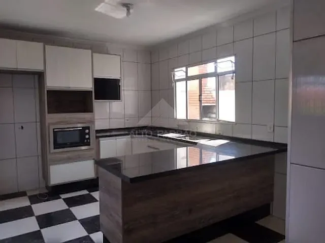 Sobrado com 50m² 2 quartos e 1 banheiro, à venda, no bairro Vila Guarani em Mauá