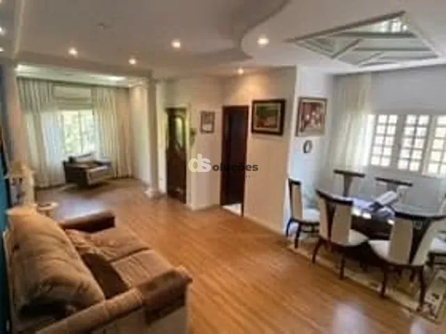 Sobrado 3 quartos e 2 banheiros, à venda, no bairro Vila Madalena em São Paulo