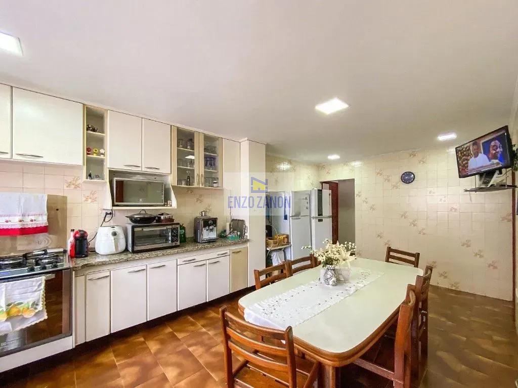 Sobrado, 4 quartos, 340 m² - Foto 4