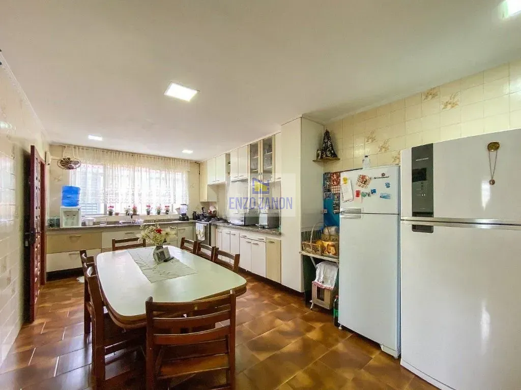 Sobrado, 4 quartos, 340 m² - Foto 2