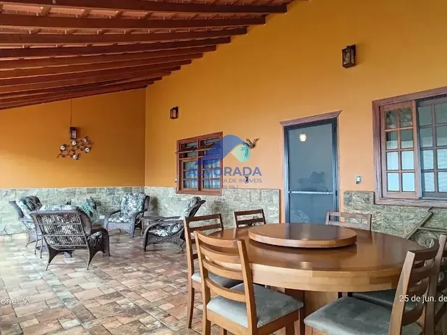 Sobrado com 250m² 5 quartos e 2 banheiros, à venda, no bairro Loteamento Villa Branca em Jacareí