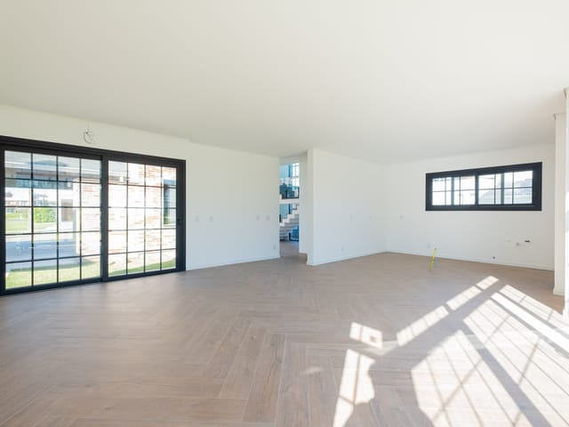 Casa 2 quartos e 3 banheiros, à venda, no bairro Laranjal em Pelotas