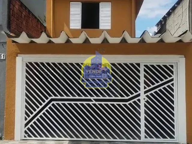 Sobrado com 129m² 3 quartos e 2 banheiros, à venda, no bairro Umuarama em Osasco